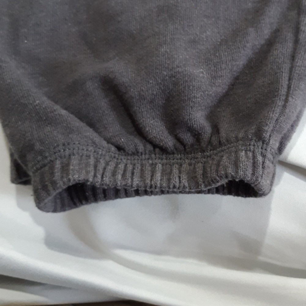 Joggers - Picture 3 of 4